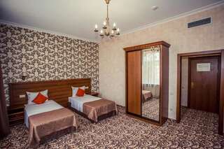 Гостиница ZION Краснодар Стандартный двухместный номер с 2 отдельными кроватями-5
