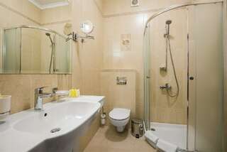 Гостиница Zion Краснодар Трехместный номер-5