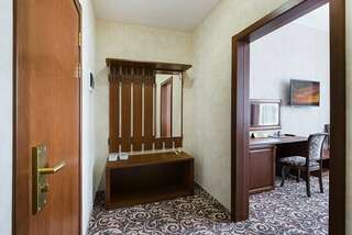 Гостиница Zion Краснодар Двухместный номер с кроватью размера Queen size-3